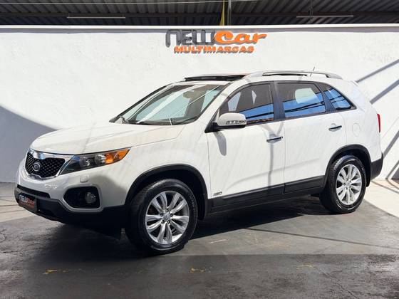 KIA SORENTO 3.5 V6 GASOLINA EX 7L 4WD AUTOMÁTICO KIA SORENTO 3.5 V6 GASOLINA EX 7L 4WD AUTOMÁTICO